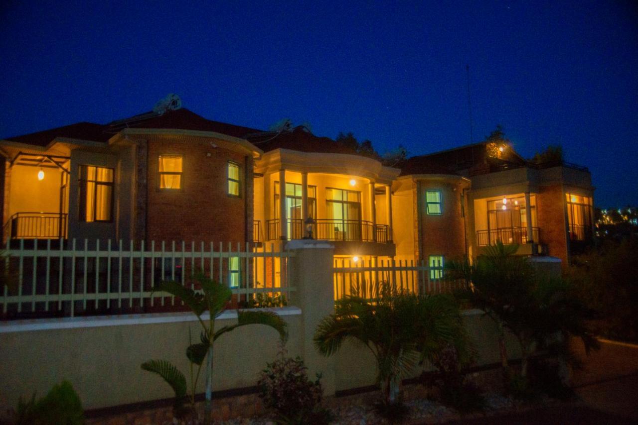 Quality Inn Hotel Kigali Eksteriør bilde