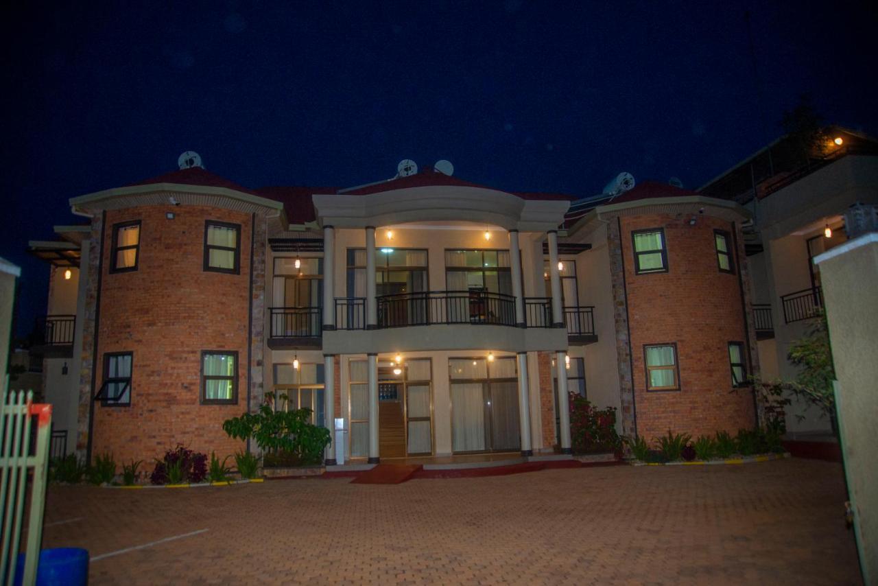 Quality Inn Hotel Kigali Eksteriør bilde