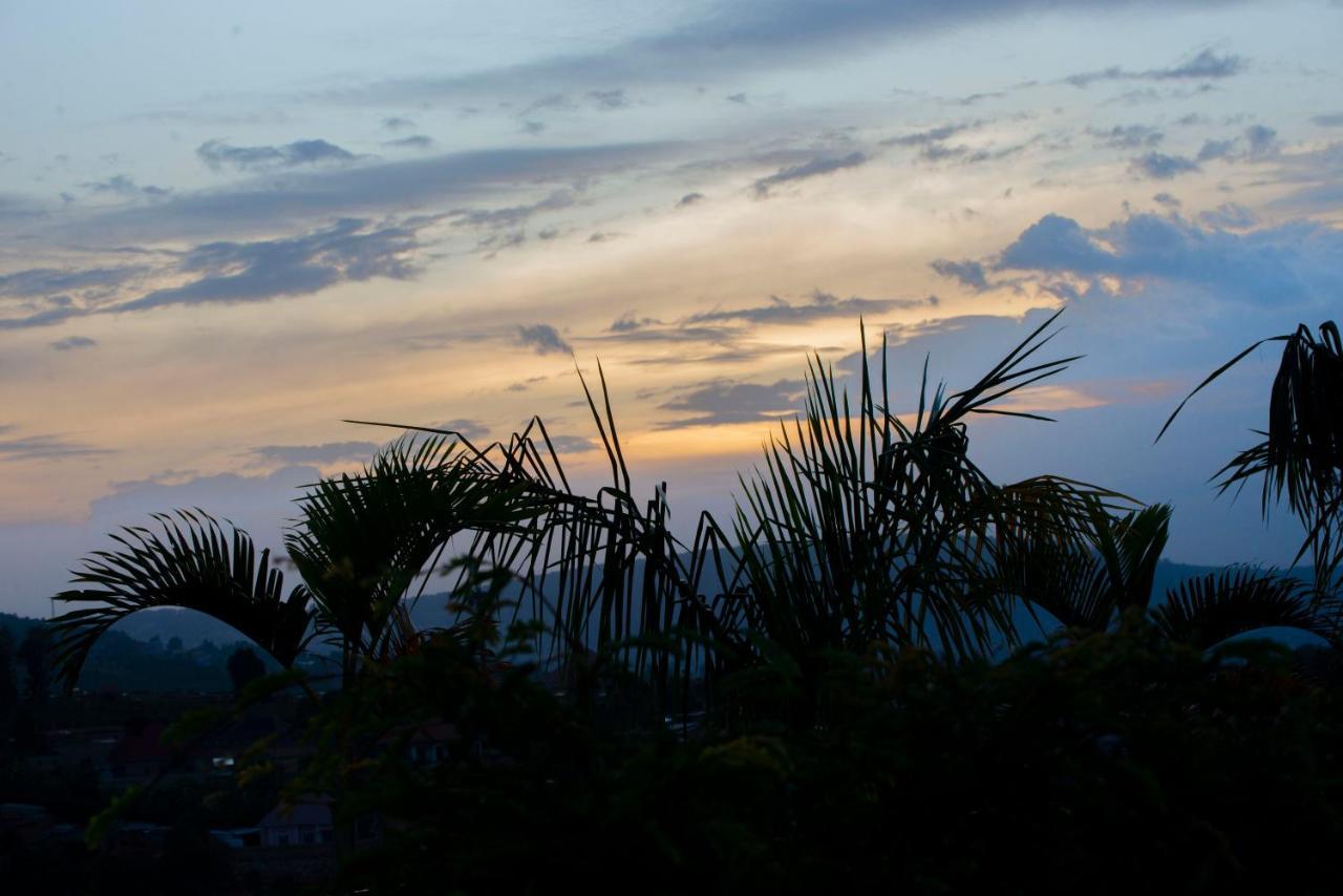 Quality Inn Hotel Kigali Eksteriør bilde