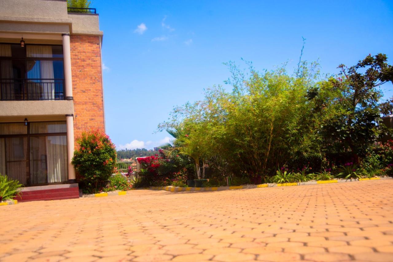 Quality Inn Hotel Kigali Eksteriør bilde